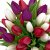 Kytica z bielych a fialových tulipánov