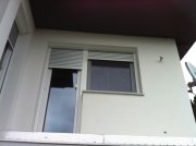 Balkónová zostava s roletou pod omietku a integrovanou rolovacou sieťou